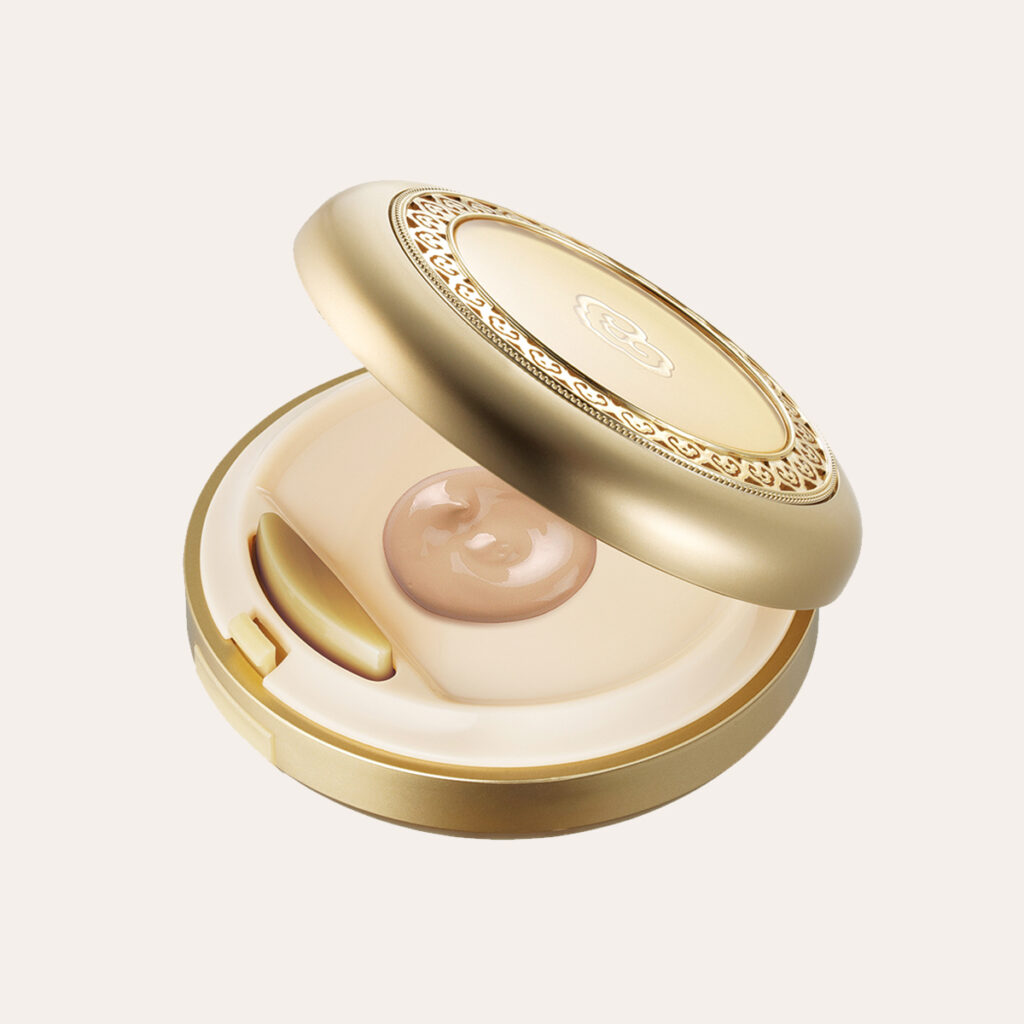 The History of Whoo – Gongjinhyang Mi Cream Pact