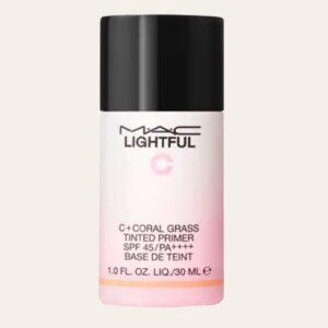 MAC – Lightful C+ Coral Grass Tinted Primer SPF45/PA++++