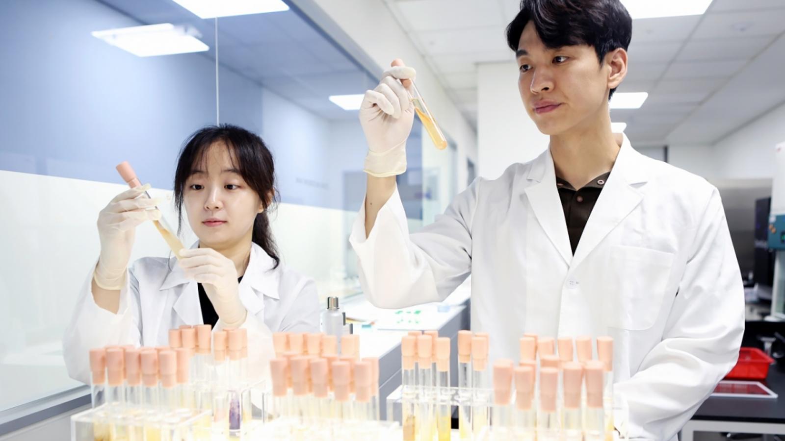 Cosmax develops skin diagnostic tool after 15 years of microbiome research